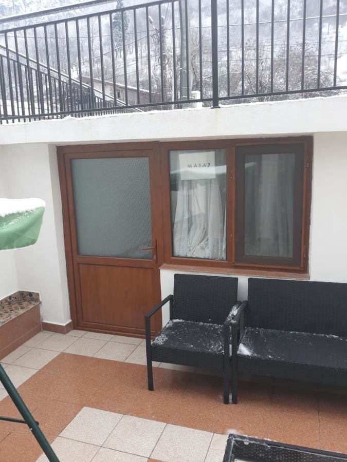 Проживание в семье Casa Mimi Бэиле-Еркулане-11